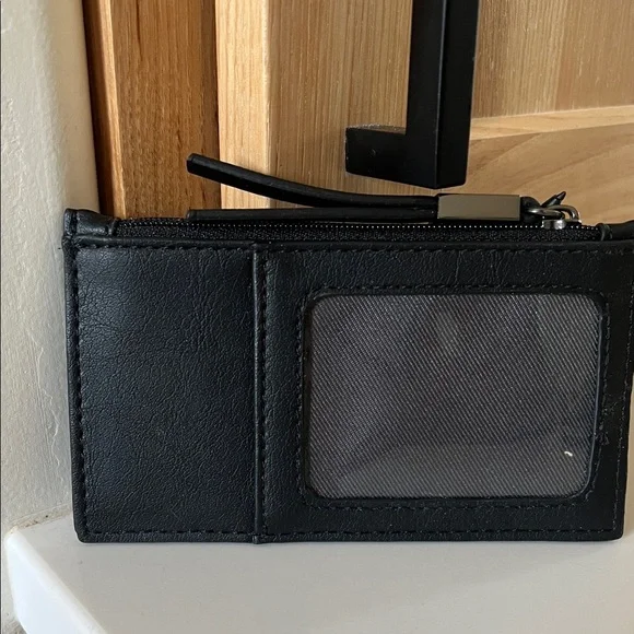 Simply Vera Vera Wang Black Quilted Card Zip Pouch - Picture 2 of 2